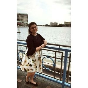 Meet your Posher, Tabitha